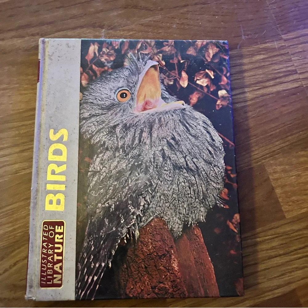 Vintage Books The‎ Backyard Bird Feeder's Bible Book & Library of Nature BIRDS
